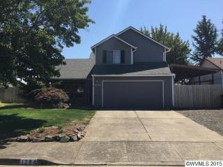 1284 Golden Ln, Salem OR  97303-7609 exterior