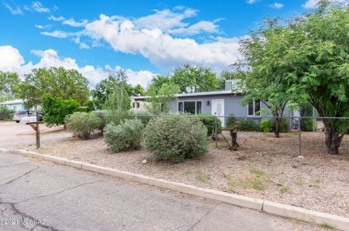 4920 2nd St, Tucson, AZ 85711-1222