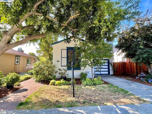 809 Rodney Dr, San Leandro, CA 94577-3828