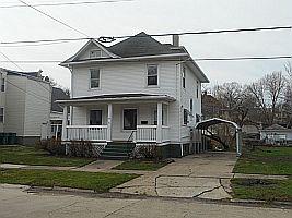 311 Oak St, Kewanee, IL 61443-2956