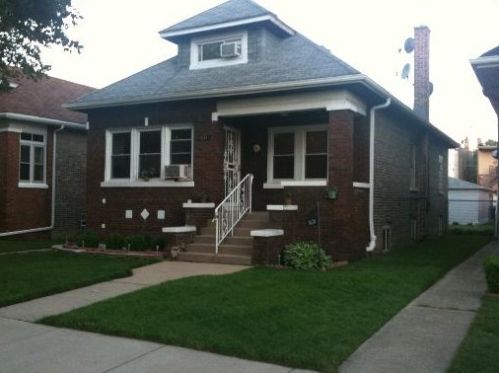 1634 Moody Ave, Chicago, IL 60639-3924