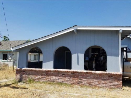 1068 Nevada Ave, Oroville CA  95966-5131 exterior