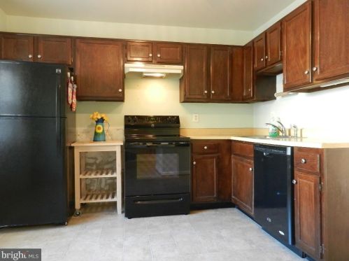 5764 First Landing Way, Springfield, VA 22015-2616