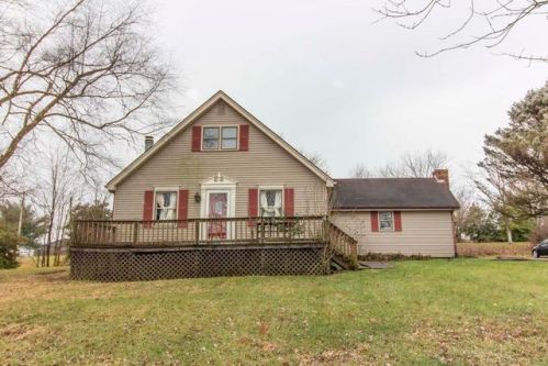 4554 Orphan Ln, Shelbyville, KY 40065-9091