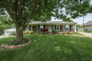 104 Manitoba Ln, Lexington, KY 40515-4607