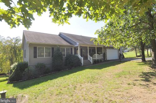 462 Prado Way, Berkeley Springs, WV 25411-5225