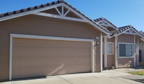 2016 Mount Hamilton Dr, Modesto, CA 95358-6756