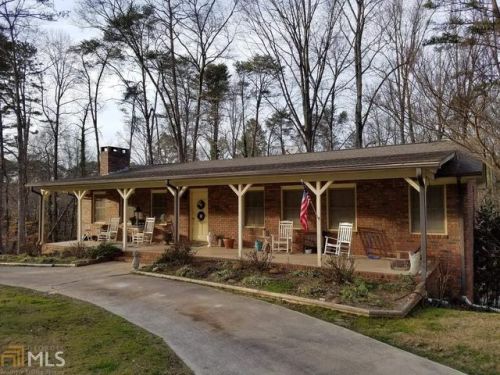1042 Lakeland Dr, Toccoa, GA 30577-7406