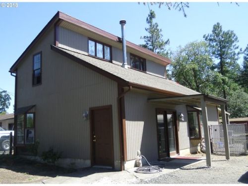 88439 Ellmaker Rd, Veneta, OR 97487-9612