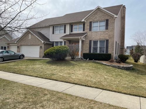 1108 Adler Ln, Carol Stream, IL 60188-1313