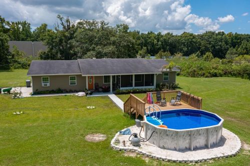 2440 Jim Galloway Rd, Lakeland FL  33810-2762 exterior