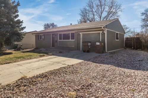 8611 Concord Ln, Westminster, CO 80031-3721