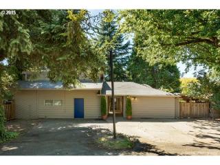 1445 84th Ave, Portland, OR 97216-1312