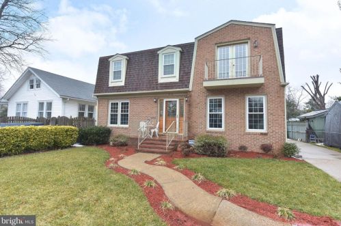 316 Mount Ida Ave, Alexandria, VA 22301-1162