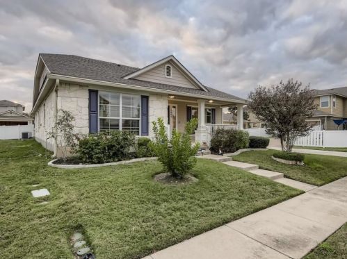 1807 Colorado Bend Dr, Cedar Park TX  78613-7260 exterior