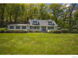 23 Mayberry Rd, Chappaqua, NY 10514-1119