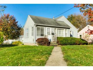 3900 69th St, Des Moines, IA 50322-2608