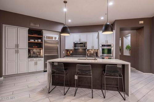 6164 Amber Sun Dr, Scottsdale, AZ 85266-7217