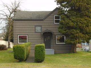 4411 4th Ave, Everett WA  98203-2522 exterior