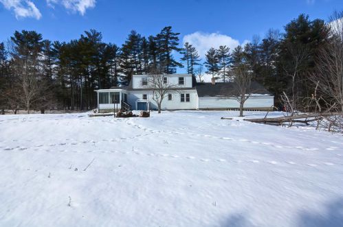 86 Ponemah Rd, Amherst, NH 03031-3110