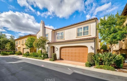 132 Blaze, Irvine, CA 92618-1507