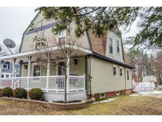 66 Main St, Plaistow, NH 03865-3007