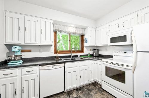 5132 Norwood St, Duluth MN  55804-1149 exterior