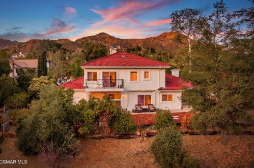 29934 Triunfo Dr, Calabasas, CA 91301-3016