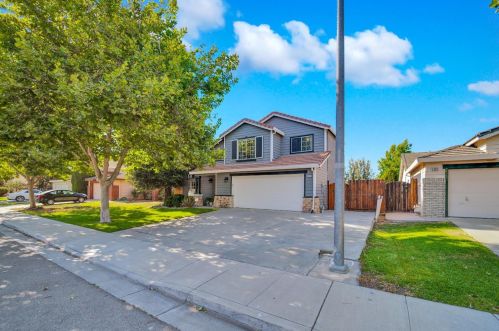 1421 Hoboken Dr, Tracy, CA 95377-8202