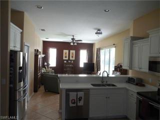 9723 Blue Stone Cir, Fort Myers FL  33913-6722 exterior