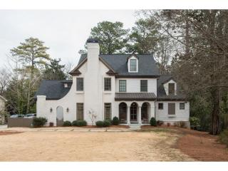 3277 Pine Meadow Rd, Atlanta, GA 30327-2217