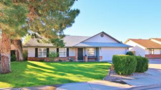 4029 Des Moines St, Mesa, AZ 85205-6231