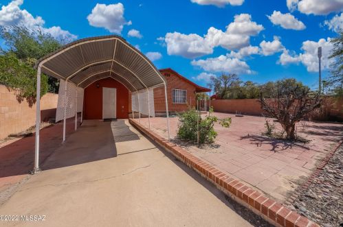 449 Elm St, Tucson, AZ 85705-6713