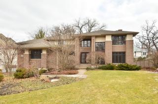 385 Palos Rd, Glencoe, IL 60022-1951