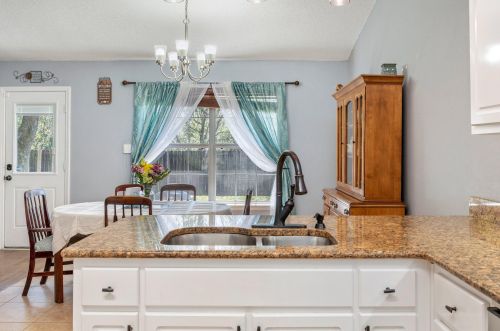 2060 Alfred Blvd, Gulf Breeze FL  32566-7349 exterior