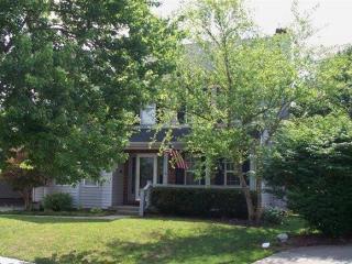 2000 Lampton Cir, Lexington, KY 40514-1334