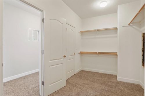 10881 St Moritz Cir, Stockton CA  95209-4357 exterior