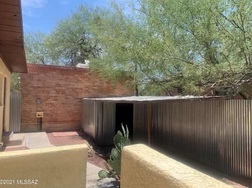 236 3rd Ave, Tucson, AZ 85705-8588