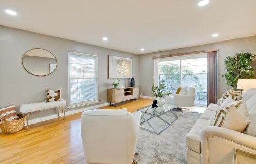 1910 Mount Vernon Ct, Mountain View, CA 94040-2064