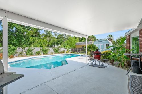 1939 Alfred Blvd, Gulf Breeze FL  32566-7332 exterior
