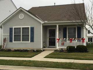 2034 Dumont St, Newark, OH 43055-3492