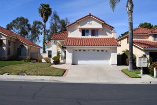 1546 Enchantment Ave, Vista CA  92081-5408 exterior