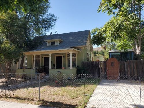 3929 Locust St, Riverside, CA 92501-3123