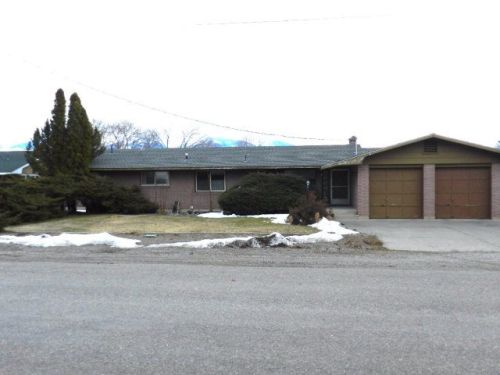 707 Broadway St, Baker, ID 83467-3522