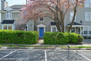 6022 Netherton St, Centreville, VA 20120-3227