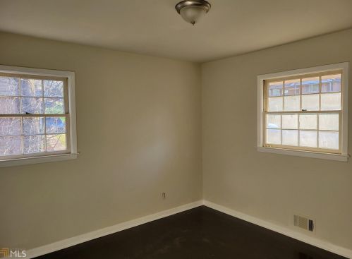 3182 Cherry Valley Dr, Atlanta GA  30316-4828 exterior