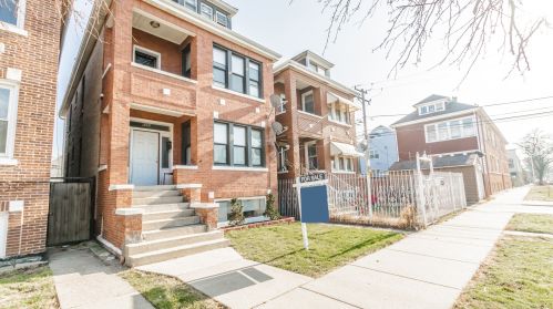 4241 Fairfield Ave, Chicago, IL 60632-1220