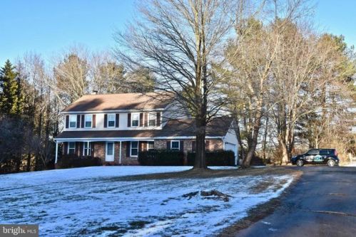 12961 Old Church Rd, Nokesville, VA 20181-1626