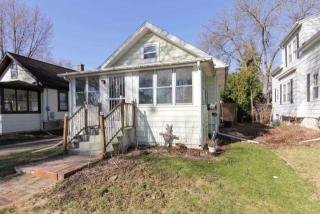 26 Dixon St, Madison, WI 53704-5103