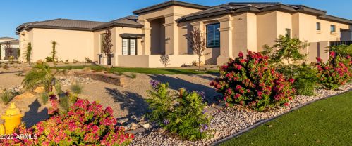 1071 Kingbird Pl, Chandler AZ  85286-5615 exterior